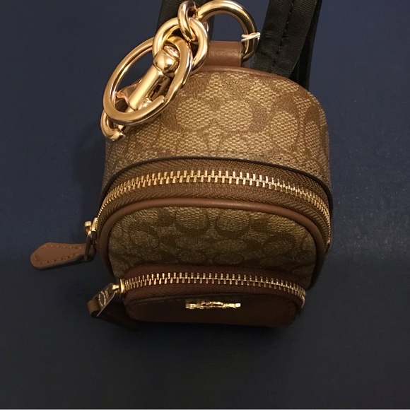 Coach Mini Court Backpack Key Fob Bag Charm Signature Canvas - Picture 5 of 6